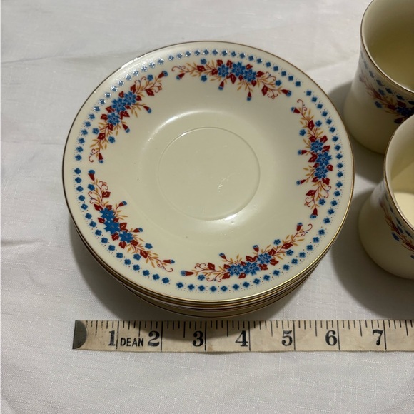 Vintage Elegant Floral Teacup and Saucer Set of 6 - Picture 7 of 8